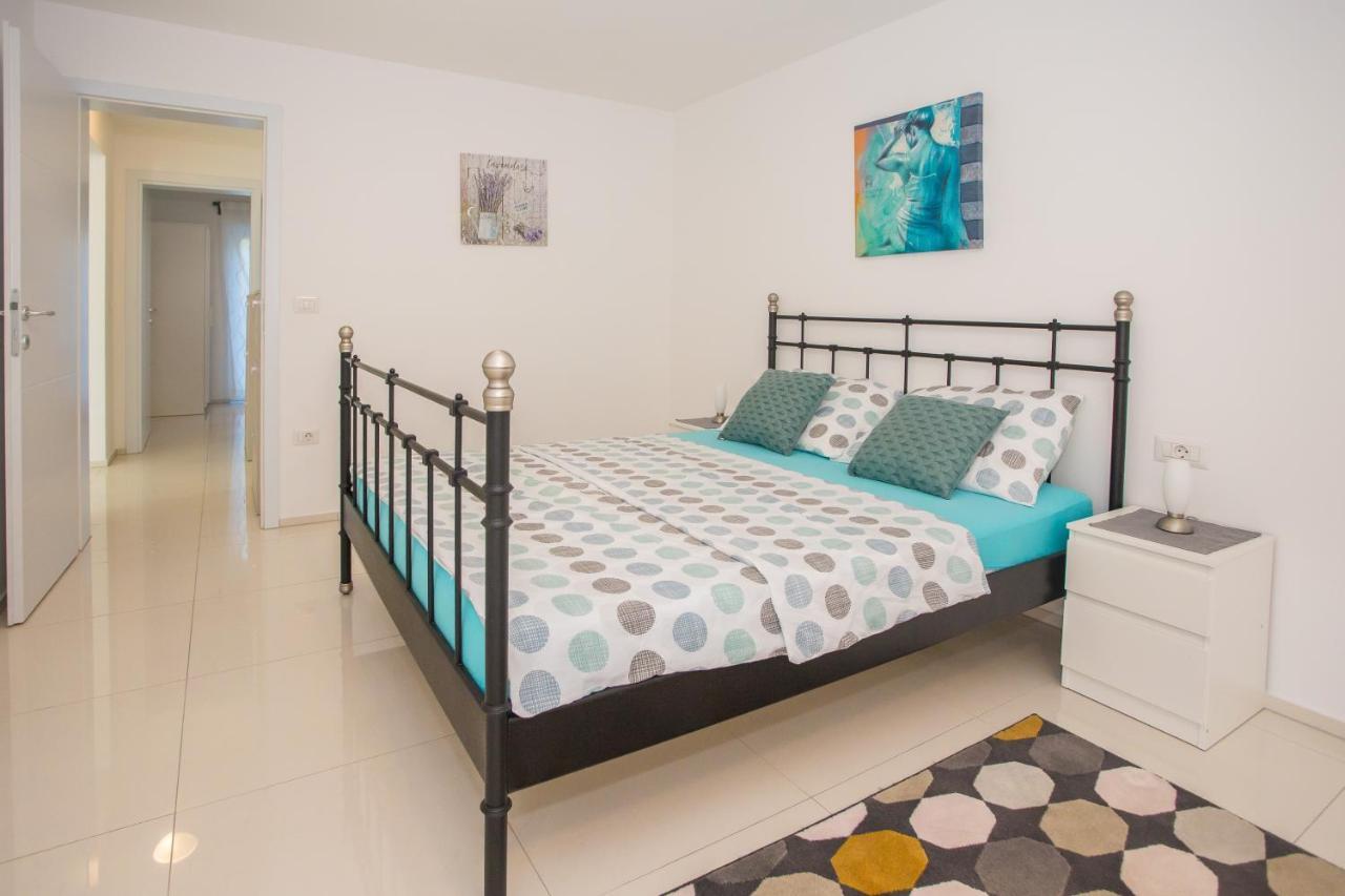 Zagar Apartment Пореч Екстериор снимка
