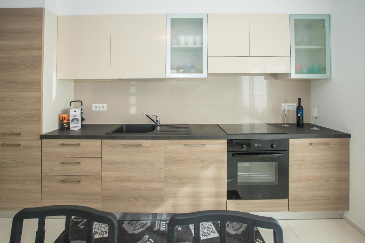 Zagar Apartment Пореч Екстериор снимка