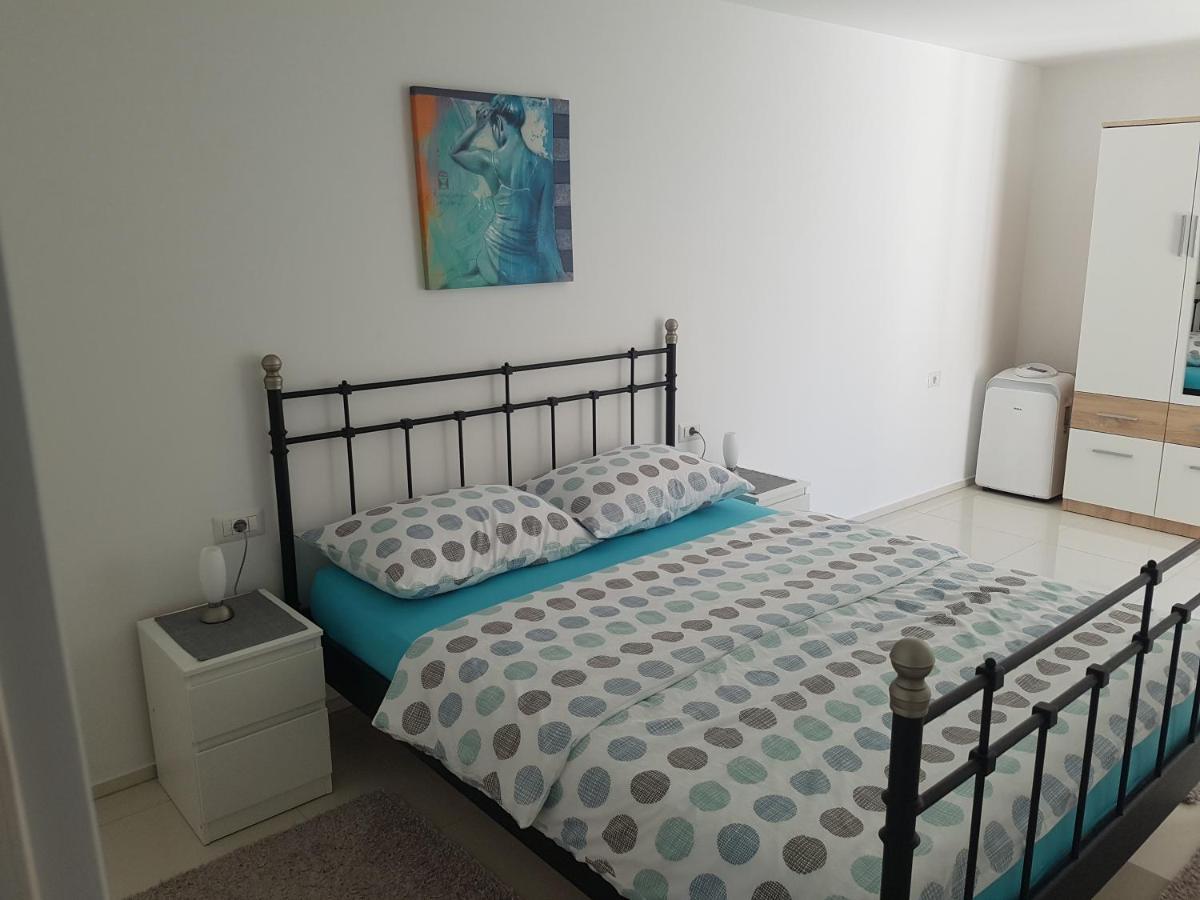 Zagar Apartment Пореч Екстериор снимка