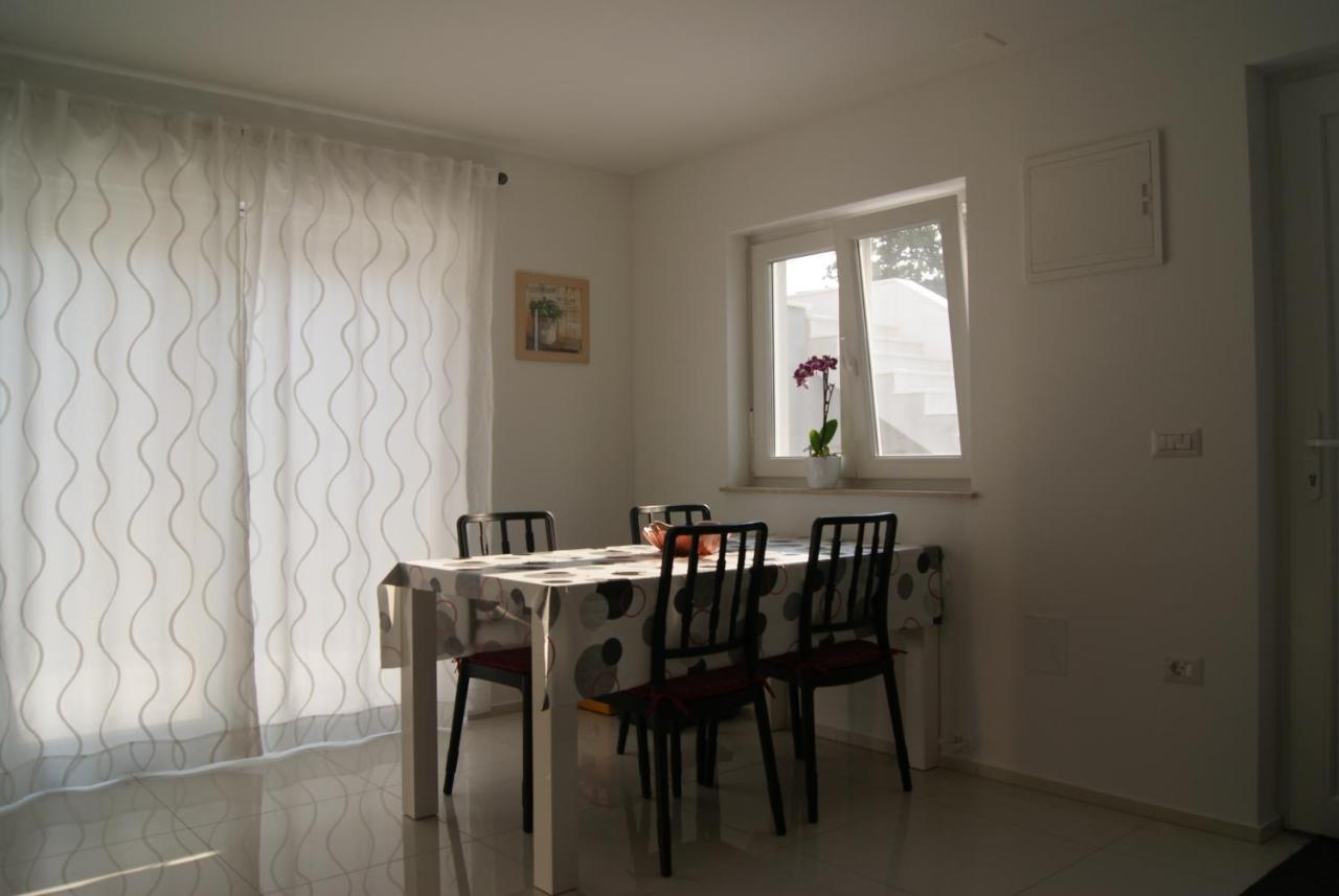 Zagar Apartment Пореч Екстериор снимка