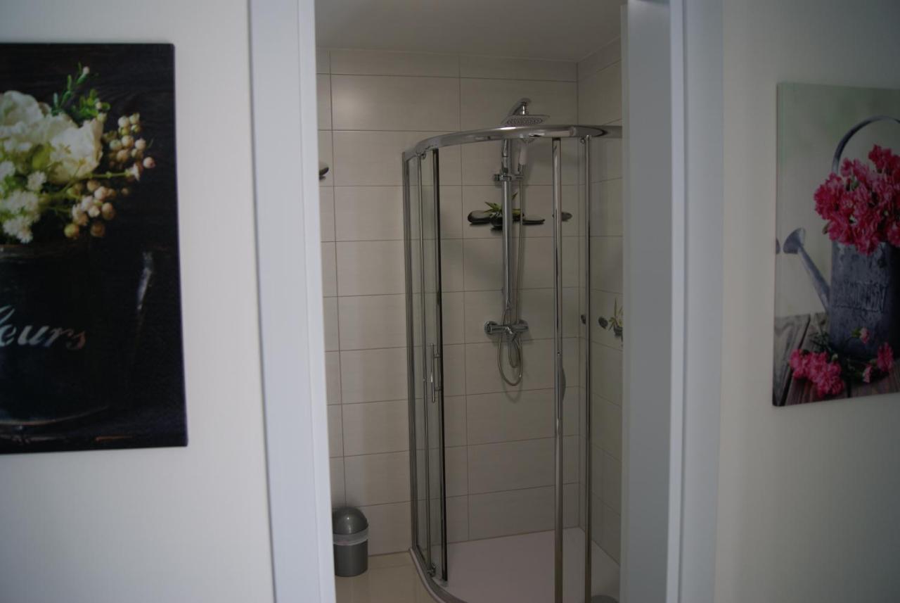 Zagar Apartment Пореч Екстериор снимка